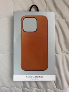 NOMAD iPhone 15 Pro モダンレザーケース