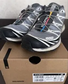 salomon スニーカー