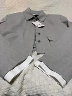 新品未使用 ZARA ショート丈 ジャケット グレー