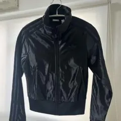 adidas ブラックトラックジャケット