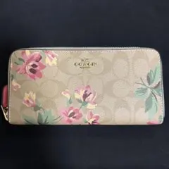 COACH フローラルプリント 長財布