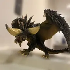 ネルギガンテ 一番くじ モンスターハンター：ワールド A賞