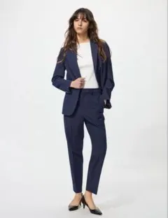 UNIQLO スマートアンクルパンツ