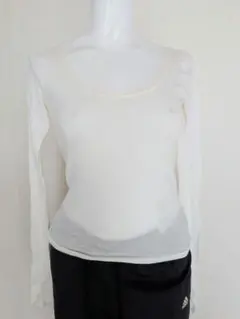 ホリスター　長袖Tシャツ　未使用品