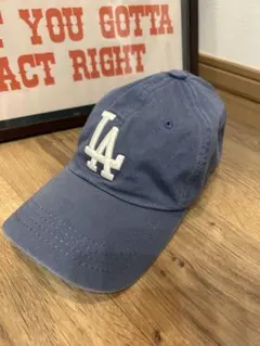 ⭐︎値下げ⭐︎¥1200→¥990LAロゴ 薄いブルー　キャップ