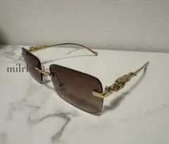 Item thumbnail for item 6e5ea92f-8699-4f9c-abb7-4bc9a057231e