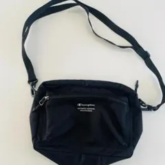 【Champion】黒 ショルダーバッグ