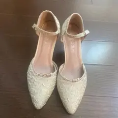 ベージュ アンクルストラップ パンプス