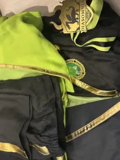 ツイステッドワンダーランド ディアソムニア寮 制服のサムネイル