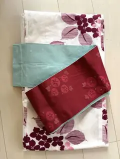 浴衣・半幅帯セット　白地×赤花柄浴衣＆リバーシブル半幅帯