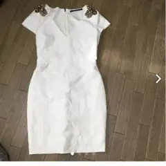 ZARA  ◎アンティーク肩ビジュータイトワンピース