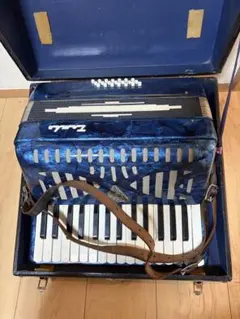 【動作品】TOMBO アコーディオン No.253 青 動作品】TOMBO アコーディオン No.253 青 - メルカリ