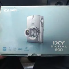 Canon IXY DIGITAL 600 コンパクトデジタルカメラのサムネイル