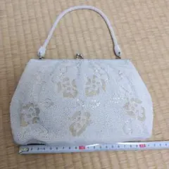 ビーズ刺繍　パーティーバック　がま口