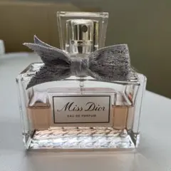 ほぼ満量 ミスディオール パルファン 50ml b - メルカリ