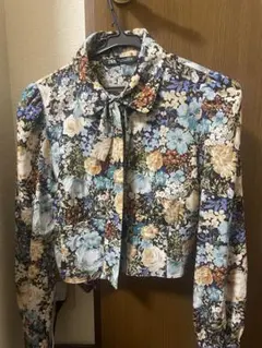 ZARA フラワープリント シャツ 長袖