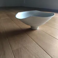 器のサムネイル