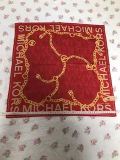 【新品未使用】マイケルコース 大判ハンカチ スカーフ チェーン柄 MKロゴ 赤