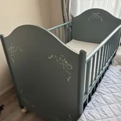 ほぼ新品子ども用伸縮式アイアンベッド（マットレス付き） - メルカリ