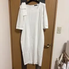 ホワイト リボン付き ワンピース