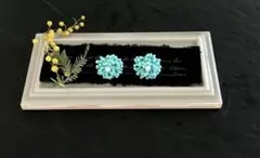 ターコイズビーズフラワーピアス　ハンドメイド