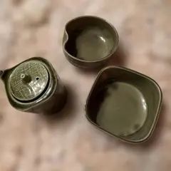 緑色 陶器 醤油さし