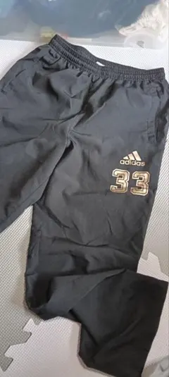 サッカー　adidas ロングパンツ ブラック 150cmのサムネイル