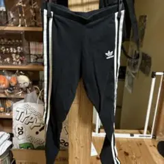 adidasレギンス sizeS 中古品