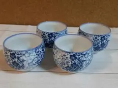 青と白の花柄 湯飲み 4個セット