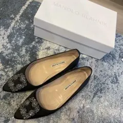 MANOLO BLAHNIK HANGISIFLAT ブラックサテンのサムネイル