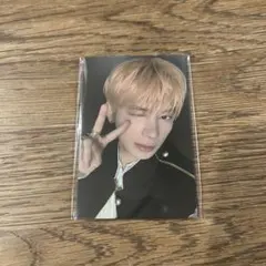 TXT ヨンジュン 韓国 展示会 'LAYERS OF US' CD 特典 - メルカリ