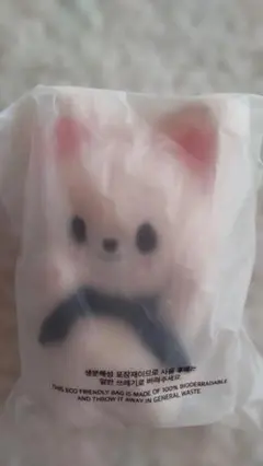 SKZOO フォクシニー 10cm ぬいぐるみ - メルカリ