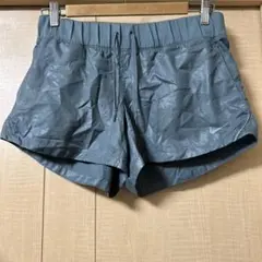 ランニングショーツ