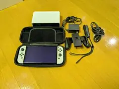 Nintendo Switch 有機ELモデル 少し傷あり ケースSDカード付