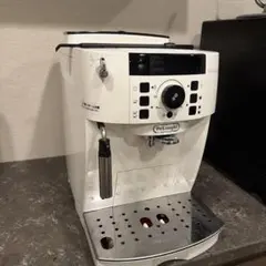 デロンギ　マグニフィカS De'Longhi 全自動コーヒーマシン　　専用のサムネイル