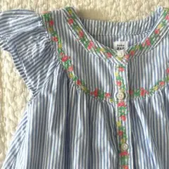 babyGAP ストライプ 刺繍ワンピース 5y 110cmのサムネイル