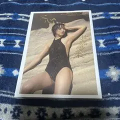 比嘉愛未写真集 本心