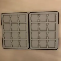 3DS DS カードケース 24枚収納 黒