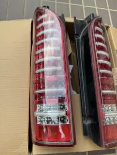 アクア NHP10 ヴァレンティ ジュエルテールランプ LED ジャンク アクア NHP10 ヴァレンティ ジュエルテールランプ LED ジャンク - メルカリ