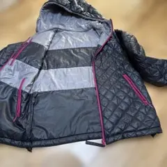 フード付きキルティングジャケット ネイビー。黒とグレー。リバーシブル！