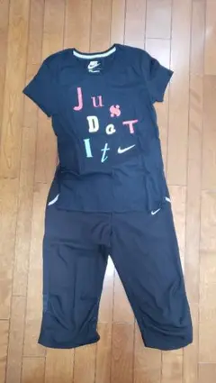 Nike Tシャツ&ズボンセット