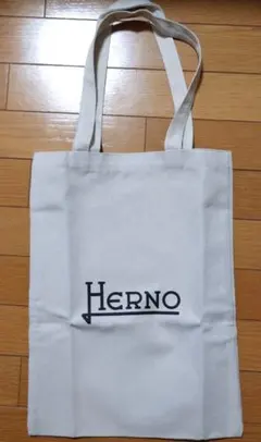 Herno ベージュ サブトートバッグ