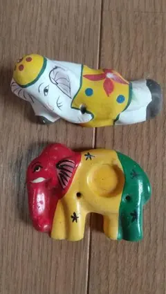 幸せのゾウさんの、お香立て