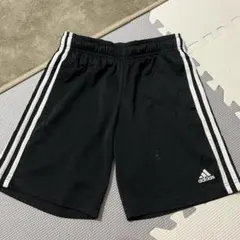 adidas ブラック ハーフパンツ 3本ライン