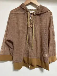 INGEBORG インゲボルグ レースメッシュジップパーカー フラワーモチーフのサムネイル