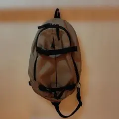 ボディバッグ ベージュ ワンショルダー