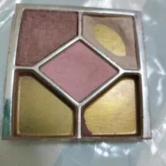 Dior サンク クルール クチュール アイシャドウ　ピンク系パレット