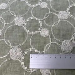 刺繍生地残布　縦60cm×横95cm