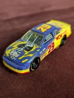 レア！] ダイキャスト NASCARモデルカー SHARP ロゴ 1/24 - メルカリ