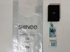 SHINee / 公式 / トレカ / 集合 / 5人 / EVERYBODY - メルカリ